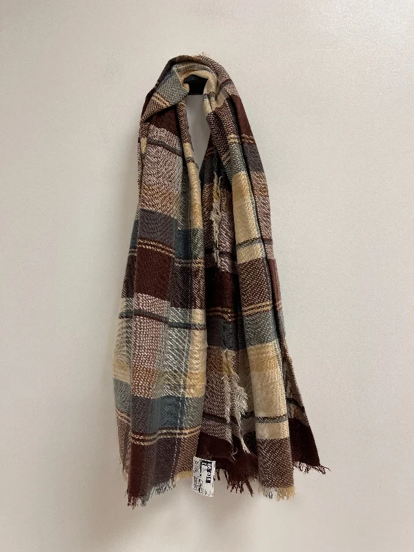 Scarf Winter By Clothes Mentor In Brown